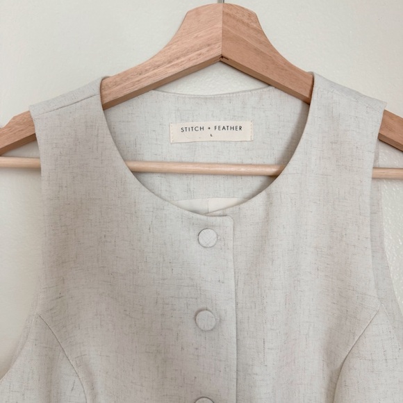 Stitch & Feather Button Down Vest 🕊️ - Picture 4 of 6